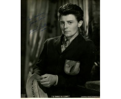PHILIPE GERARD: (1922-1959) French Actor. Vintage signed and inscribed 8.5 x 10.5 (21.5cm x 26.5cm) photograph of the actor, 