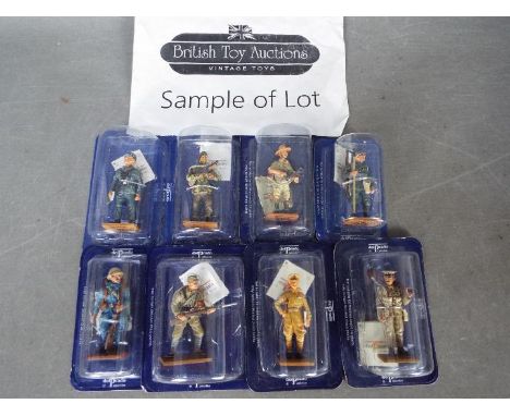 Del Prado - A Regiment of 50 x blister packed war soldier figures including Sergeant Army Commandos UK 1945, SS, Officer Germ