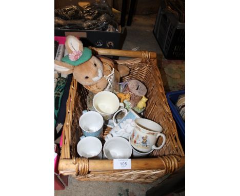 A TRAY OF CERAMIC ITEMS TO INCLUDE ROYAL DOULTON BUNNYKINS, ROYAL DOULTON THE SNOWMAN, WINNIE THE POOH MONEY BOX ETC