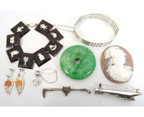 GOOD SELECTION OF VINTAGE COSTUME JEWELLERYincluding a silver brooch in the form of a riding crop and fox head, a silver broo