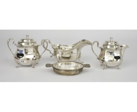 A George V Silver Oval Sauce-Boat and Mixed Silverware, the sauce-boat by R.F. Mosley &amp; Co. Sheffield 1927, of panelled f
