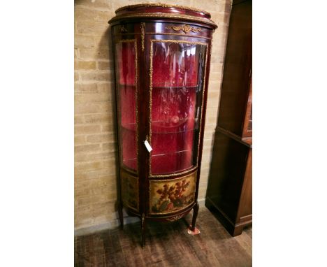 A 20TH CENTURY REPRODUCTION FRENCH VERNIS-MARTIN STYLE VITRINE, the bow fronted glazed door with romantic painted panel, ditt