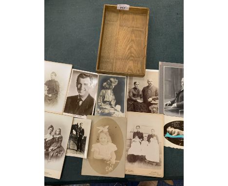 A QUANTITY OF VARIOUS VINTAGE PORTRAIT PHOTOGRAPHS 