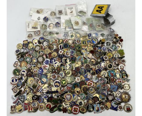 A large collection of enamel and other badges mainly for lawn bowling clubs 