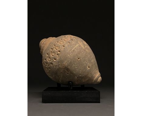 900-1200 AD, Byzantine. Decorated Byzantine "fire grenade" comprising a cream ceramic vessel with a spheroconical body, short