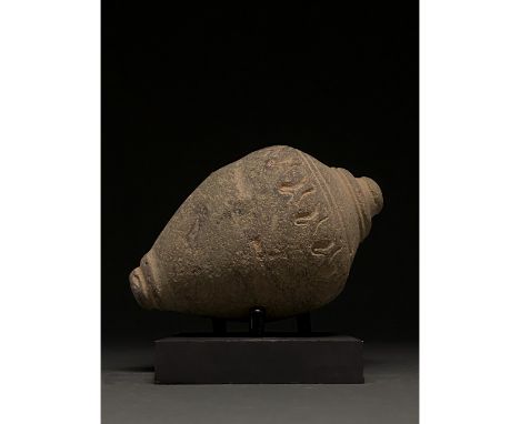 900-1200 AD, Byzantine. Decorated Byzantine "fire grenade" comprising a cream ceramic vessel with a spheroconical body, short