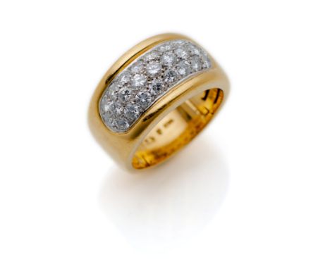 Brillantringwohl Deutschland, um 1990RM54750/000 Gelbgold gestempelt und Meisterpunze, gefasst mit 25 Brillanten ca. 1,40ct T
