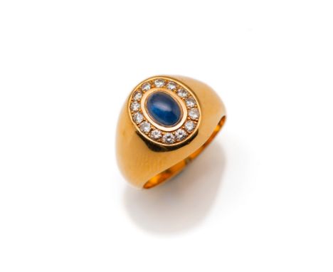 Saphir Diamant Ringum 1980RM 57750/000 Gelbgold getestet. Klassischer Bandring mit einem Saphir Cabochon - behandelt - und 14