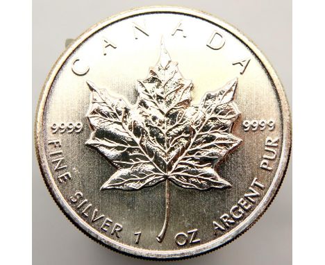 2010 1oz pure silver Canadian Maple coin. P&amp;P Group 1 (£14+VAT for the first lot and £1+VAT for subsequent lots) 