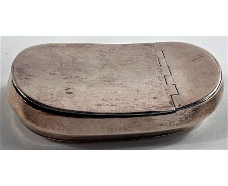 An early 19th century silver snuff box of cushion form, parcel gilt interior, Birmingham 1806, maker William Boot, 1oz, 6.5cm