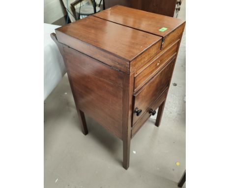 A Georgian mahogany fold out wash stand with stained legs, ceramic bowl to the interior (a.f) 