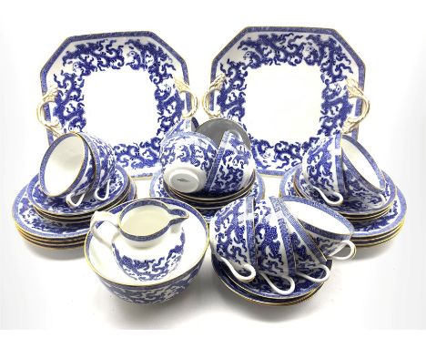 Spode Copelands China tea set decorated with an Oriental design in blue and white with key pattern border comprising twelve c