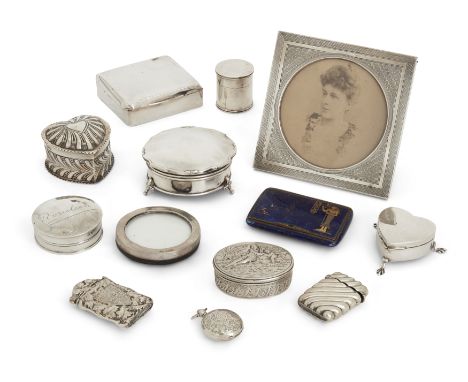 A group of silver and metal oddments and trinket boxes. Various dates and makers. The group including: a silver mounted Edwar