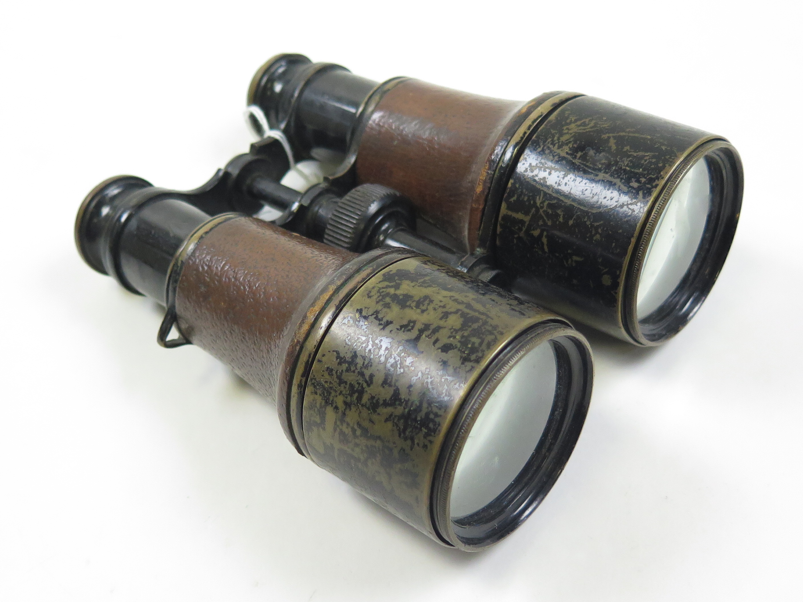 Binoculars a good WW1 pair marked 'A Tubeuf Paris Mk V 5Pl 67170' and