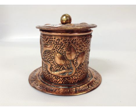 ARTS AND CRAFTS COPPER TEA CADDY COMPLETE WITH ORIGINAL LEAD LINER 