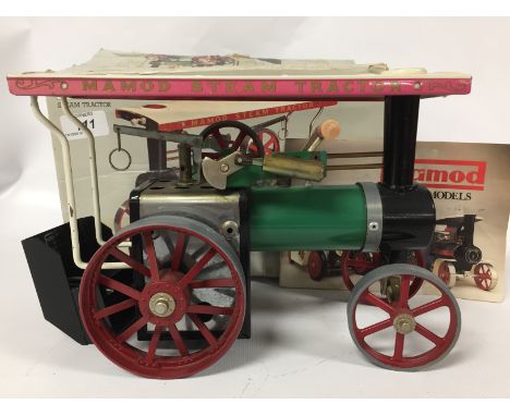 BOXED MAMOD TRACTION ENGINE