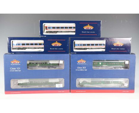 A Bachmann Branch-Line gauge OO No. 31-510 1593 three-car DMU set Network Southeast, a No. 31-236A 2H two-car DEMU set in BR 