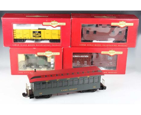 Eleven Bachmann Big Hauliers G scale items, including No. 91399 Davenport 0-4-0 side rod locomotive, three No. 95202 ore side