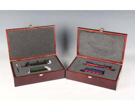 Two Bachmann Branch-Line gauge OO limited edition locomotives and tenders, comprising 400 'Sir Guy Williams', No. 52/2000, an