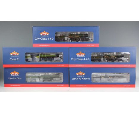 Five Bachmann Branch-Line gauge OO locomotives and tenders, comprising No. 31-717 B1 Class 1264 in LNER lined green, No. 31-9