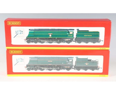 Two Hornby gauge OO West Country Class locomotives and tenders, comprising R.2218 34041 'Wilton' and R.2219 21C123 'Blackmoor