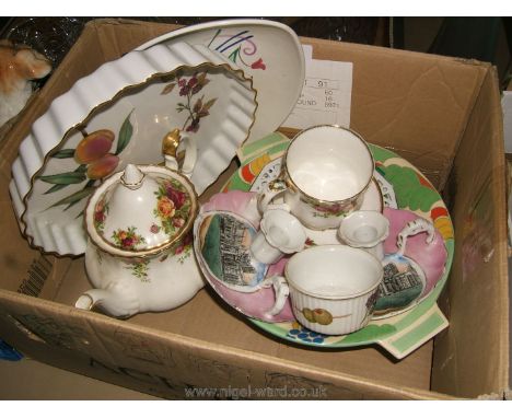 A quantity of china including Royal Albert 'Old Country Roses' teapot, cup and two trinket trays, Royal Worcester 'Evesham' p