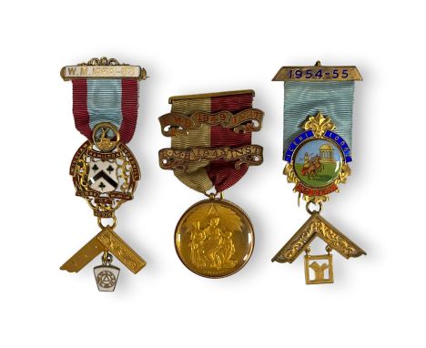 Three Masonic Jewels, a silver gilt Past Master's jewel for the William Hamilton Underhill Lodge of MMM No. 926, verso with p