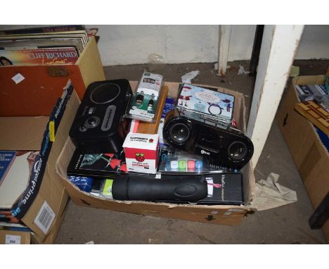 BOX OF HOUSEHOLD SUNDRIES TO INCLUDE RADIOS, CRIBBAGE BOARD ETC