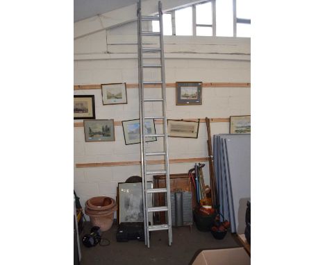ALUMINIUM LADDER