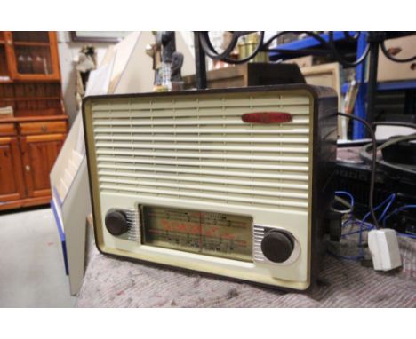 Vintage Pye Bakelite Radio