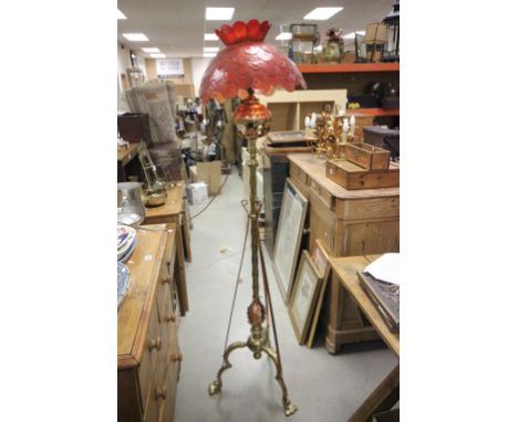 Victorian Brass and Copper Telescopic Standard Oil Lamp stamped Hicks & Sons with applied copper foliage, the adjustable bras