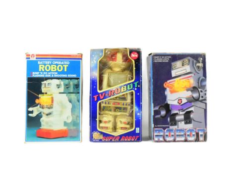 Retro Toys - x3 battery-operated robots, featuring; Super Robot by Wei Mei Toys, Robot by Besford and a 2001 Robot by unknown