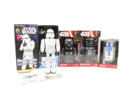 Tinplate Toys - x4 Star Wars related robots and money bank, comprising of: a vintage Japanese Osaka 'Stormtrooper' wind-up ro