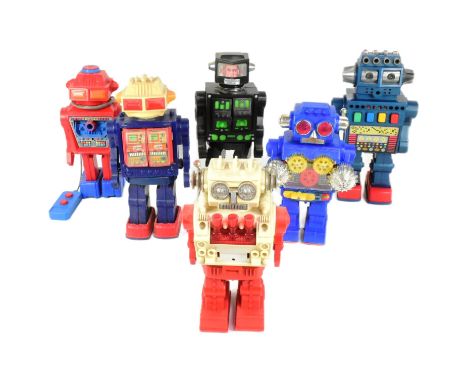 Retro Toys - x6 battery powered robots, to include: 'Talking Robot' by HC, 'Excavator Robot', 'Star Fighter' and others. Test
