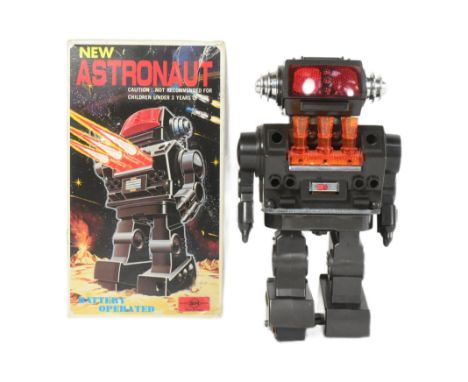 Retro Toys - a vintage Japanese SH Horikawa 'New Astronaut' robot. Featuring stop'n go action, rotating body, and blinking an