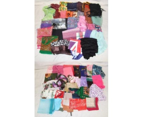 Ladies Scarves incl. Boselli, St Michael, Tie Rack, BM etc., approx. 50 