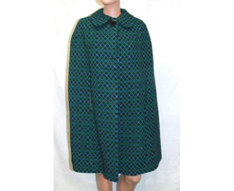 Ladies Welsh Wool Tapestry Cape 