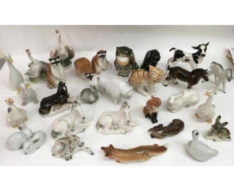 A group of ceramic  animal models including Lomonosov. Damage to one horse only