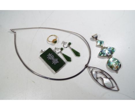 A mixed lot of good quality costume jewellery to include a silver necklace and pendant stone set and stamped 925, a further s