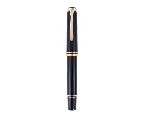 
	
		PELIKAN, SOUVERAN, M1000, A BLACK RESIN FOUNTAIN PEN 
		Cap and Barrel: With black resin cap and barrel, the cap with a 