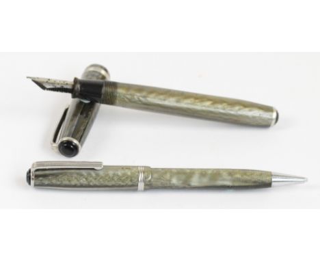 An Esterbrook fountain pen and pencil set in grey/light green pearl body, and with nib numbered 2668, length 12.9cm (2). COND