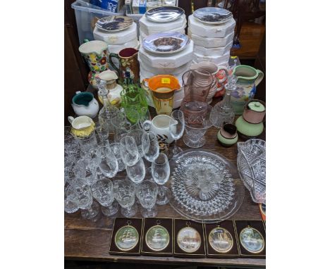 A mixed lot to include collector's plates, mainly depicting Labradors, set of six miniatures, prints after the artist Peter B