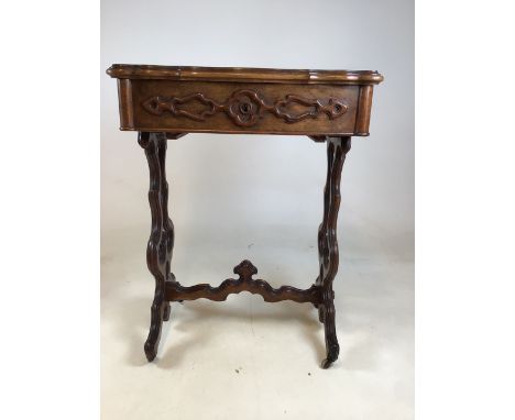 A Victorian walnut ladies desk, with satin wood interior and mirror. W:52cm x D:38cm x H:72cm