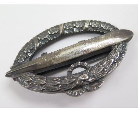 German 1920's Army Airship honour badge by Meybauer of Berlin. With early style Meybauer maker's mark and distinctive Meybaue