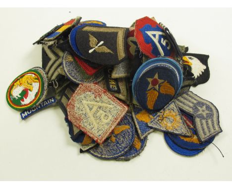 Collection of US Army and Air Force cloth formation badges, WW2 and later (Approx 110 items)