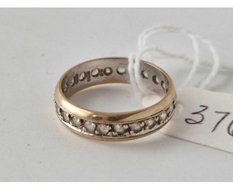 A white gold white stone full eternity ring 9ct size O 3 gms