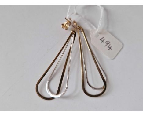 A pair of two colour gold twin tear drop earrings 5 cm 9ct 2.2 gms