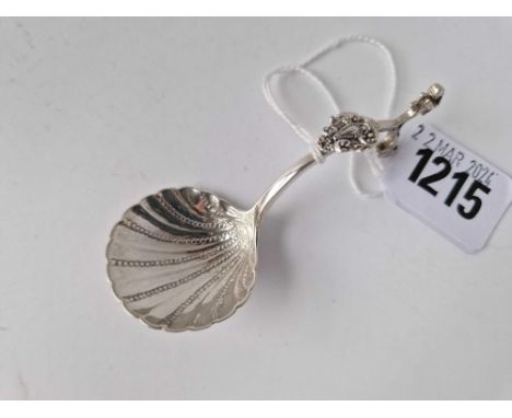A small Dutch caddy spoon with shell shaped bowl unmarked