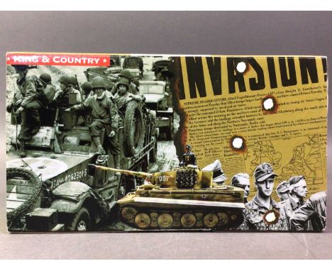 KING &amp; COUNTRY FIGHTING VEHICLES, 8TH ARMY EA10 Dingo Scout Car, boxedExcellent condition