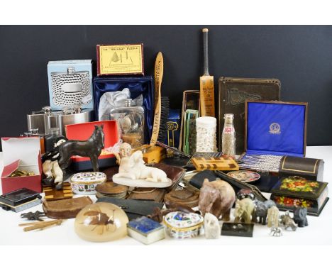 A box of mixed collectables to include wallets, purses, trinket boxes, hip flasks, figures....etc.. 